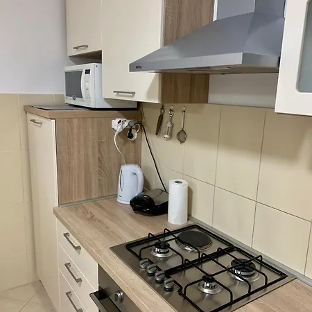 Pearl-free Parking شقة *